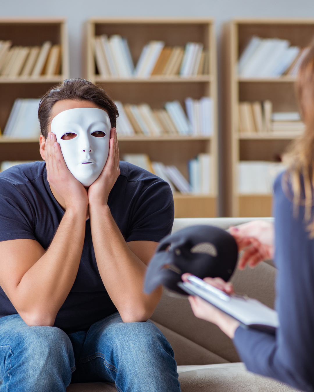narcissist in therapy with a mask on